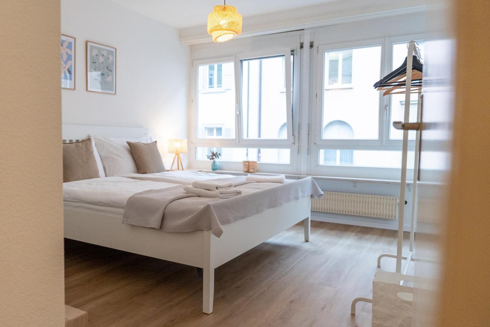 Gemuetliche Grosse Wohnung Naehe Uni บาเซิล ภายนอก รูปภาพ