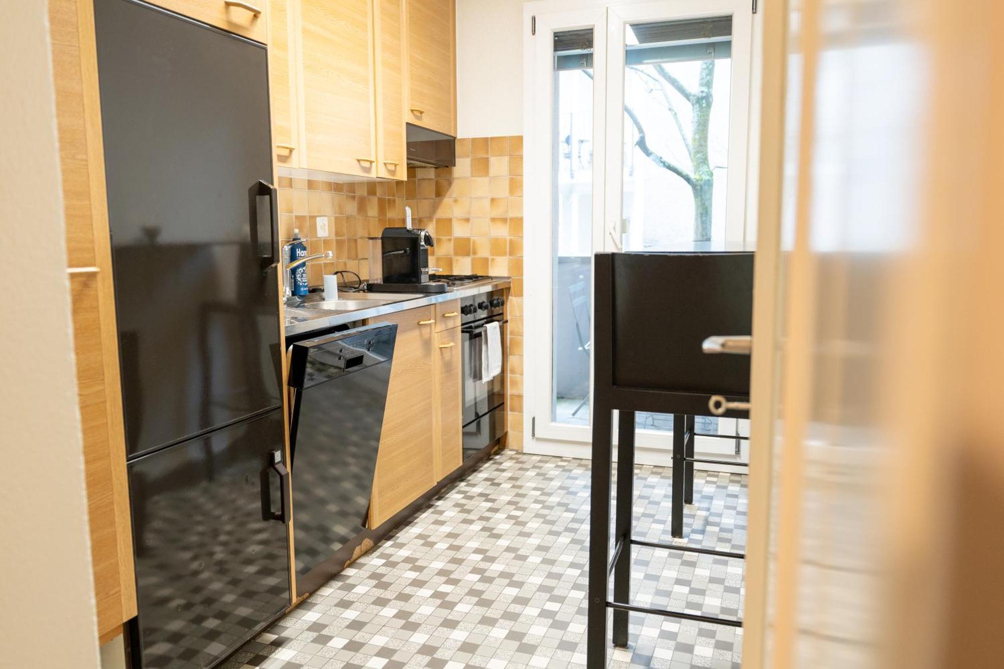 Gemuetliche Grosse Wohnung Naehe Uni บาเซิล ภายนอก รูปภาพ