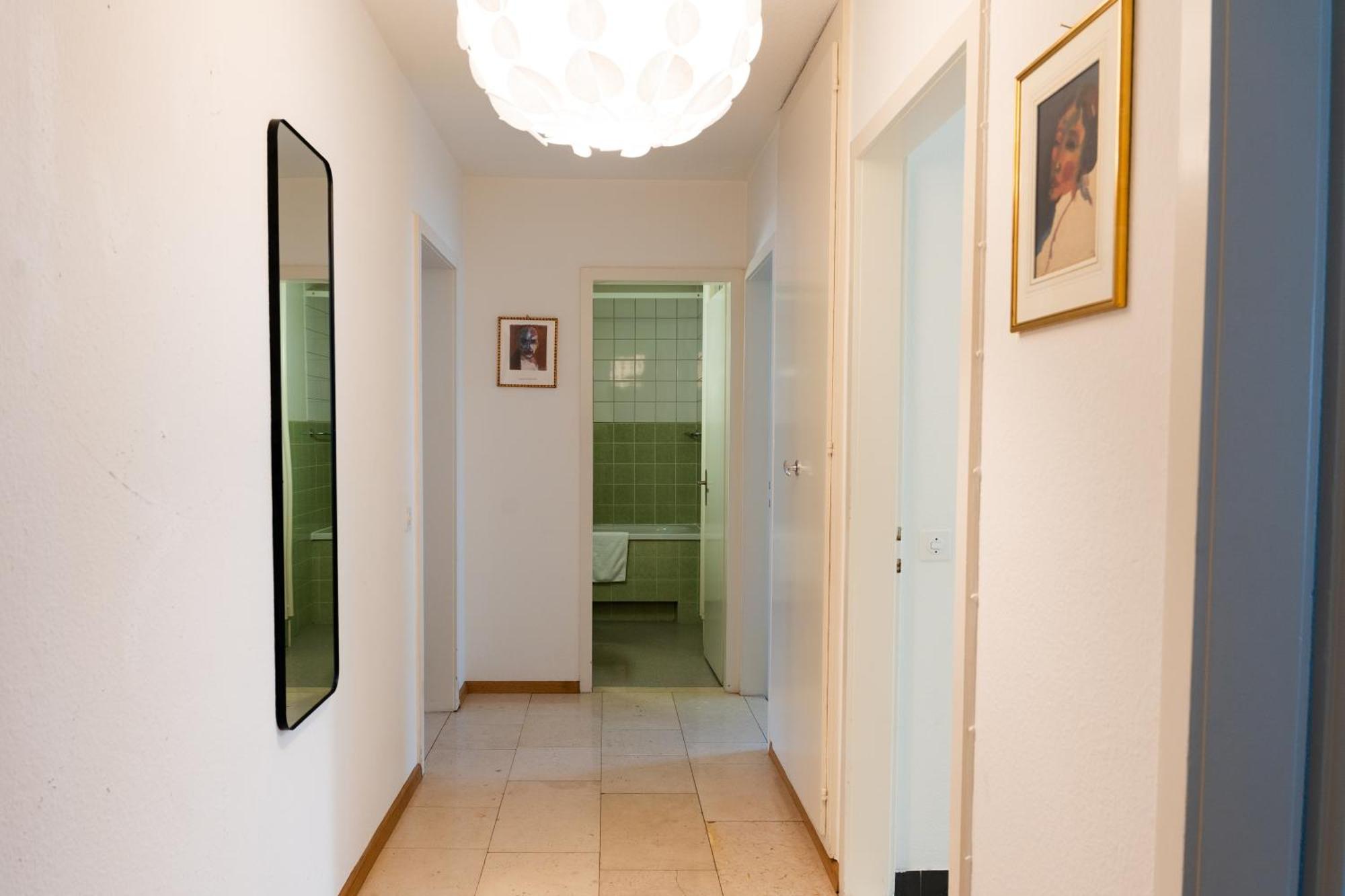 Gemuetliche Grosse Wohnung Naehe Uni บาเซิล ภายนอก รูปภาพ